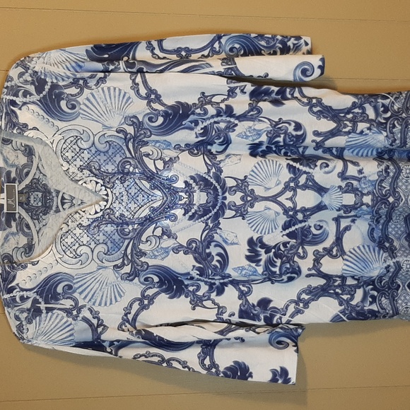 JM Collection Tops - JM Collection Women's XL White And Blue Patterned Blouse